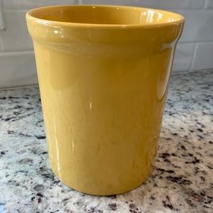 Target utensil crock, yellow
